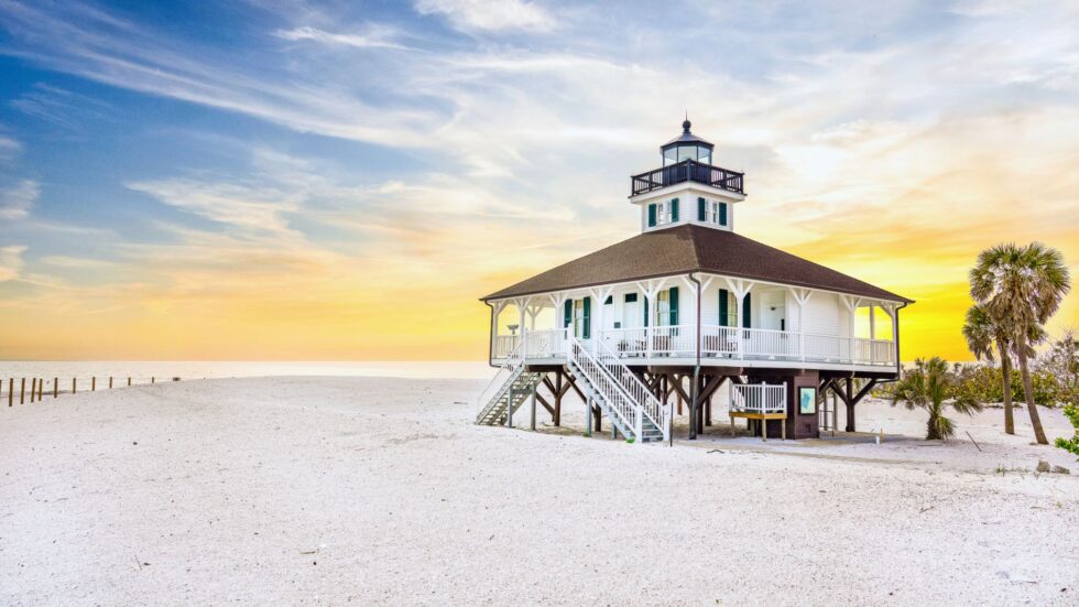 Cape Lighthouse smal